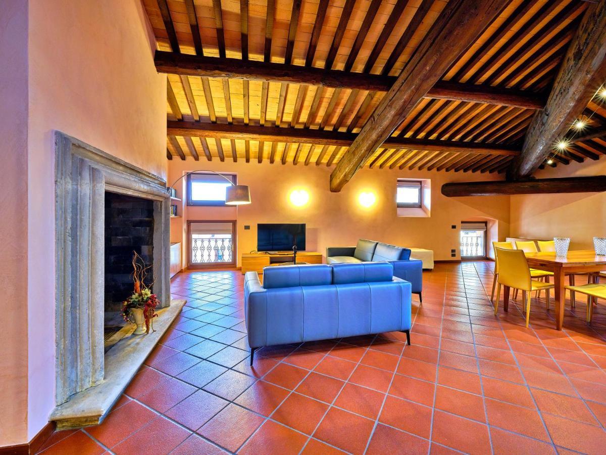 Apartmentsarena - Residenza Degli Scaligeri - Piazza Erbe Verona Exterior foto